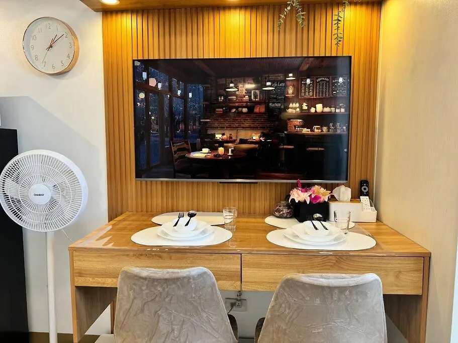 Las Pinas City Cozy Escape Manila